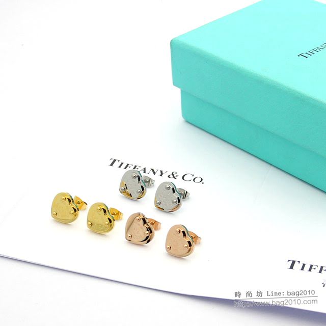Tiffany飾品 蒂芙尼女士專櫃爆款愛心字母耳釘耳環  zgt1792